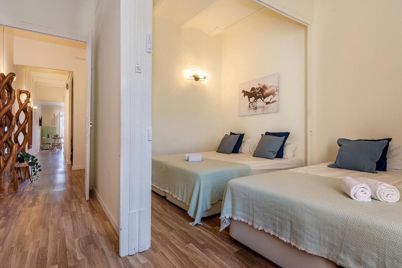 Clandestino Suites Barcelona Exterior photo