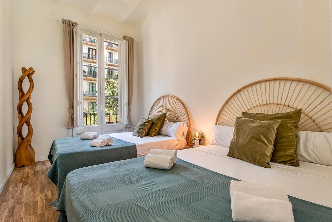 Clandestino Suites Barcelona Exterior photo