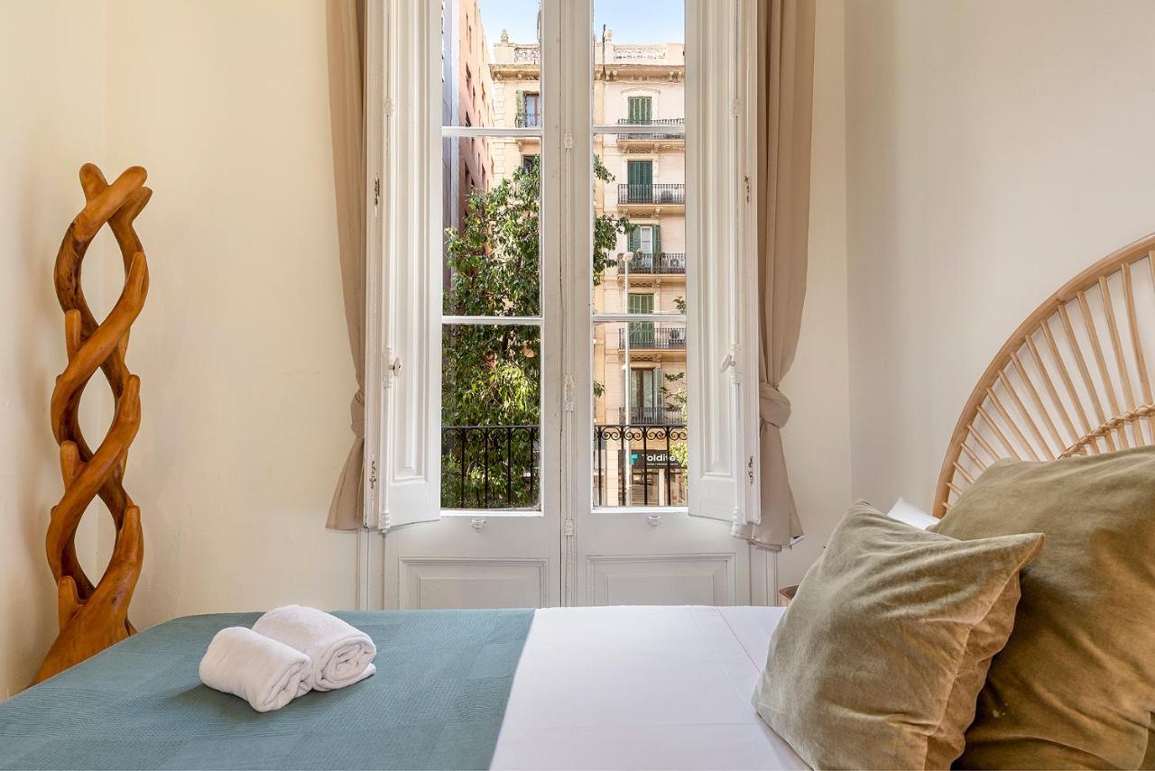 Clandestino Suites Barcelona Exterior photo