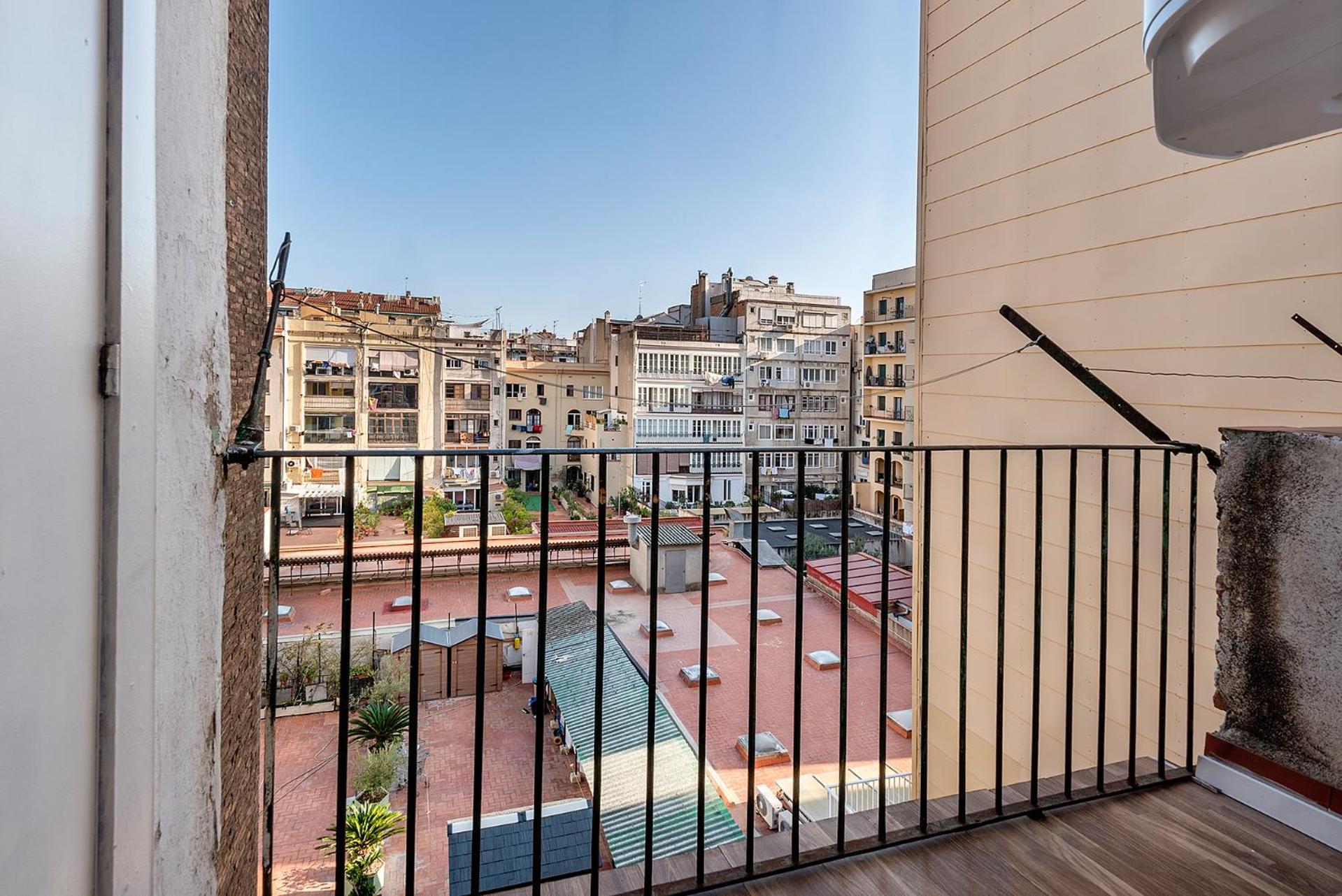Clandestino Suites Barcelona Exterior photo
